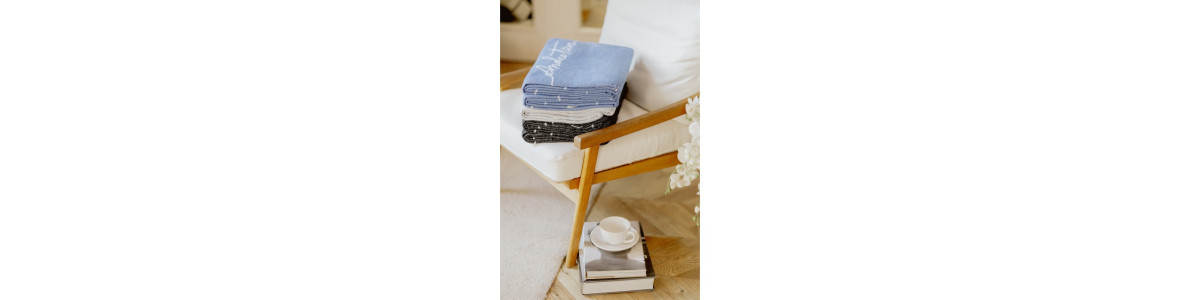 Cozy autumn in any weather with a selection of our blankets