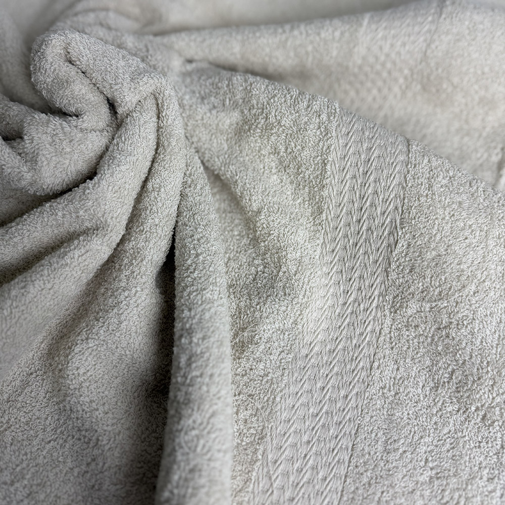 Towel SoundSleep Diagonal Kare Terry 50x90 cm 390g krem (2800004986786)