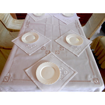 Napkins SoundSleep Wedding Traditions hand embroidered with cutout 30x30 cm white (2800004806619)
