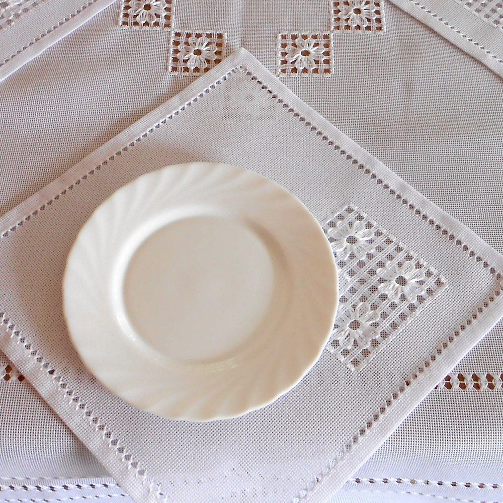 Tablecloth with napkins 6 pcs SoundSleep Wedding Traditions hand embroidery with cutting 140x240 cm white (2800004806602)