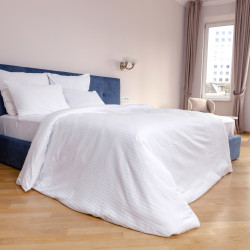 Sheet SoundSleep hotel satin stripe 200x220 cm white (92891050)