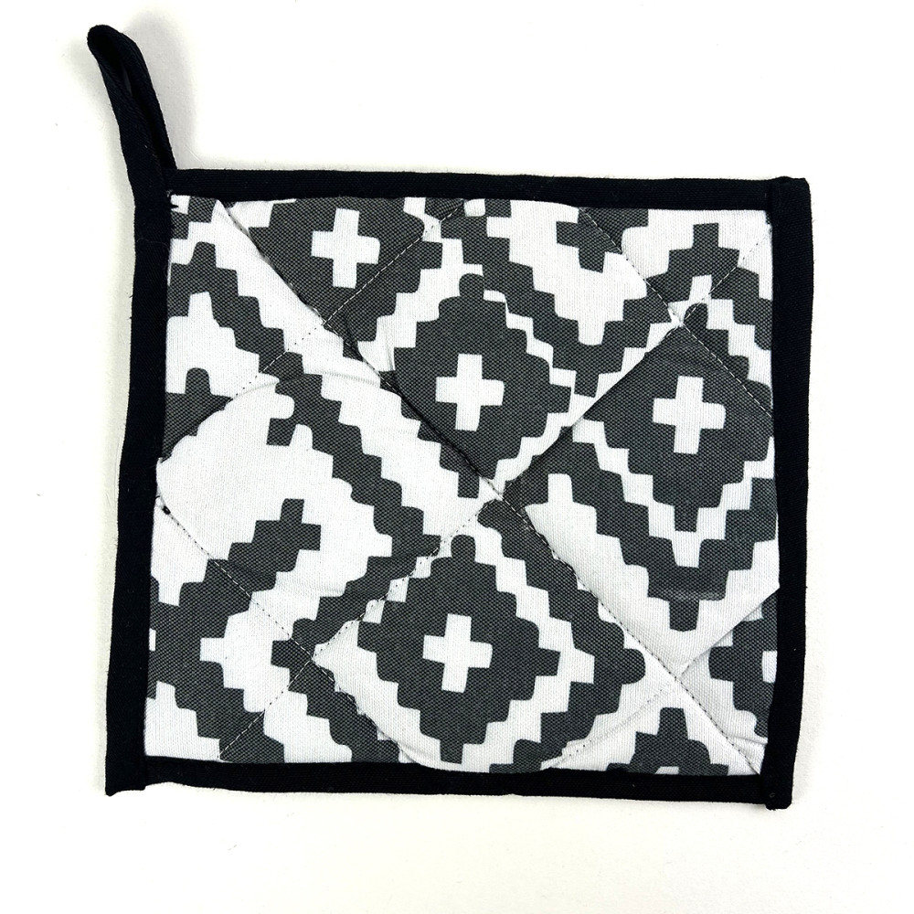 Kitchen oven mitt Code of the Unbreakable Nation SoundSleep black and white