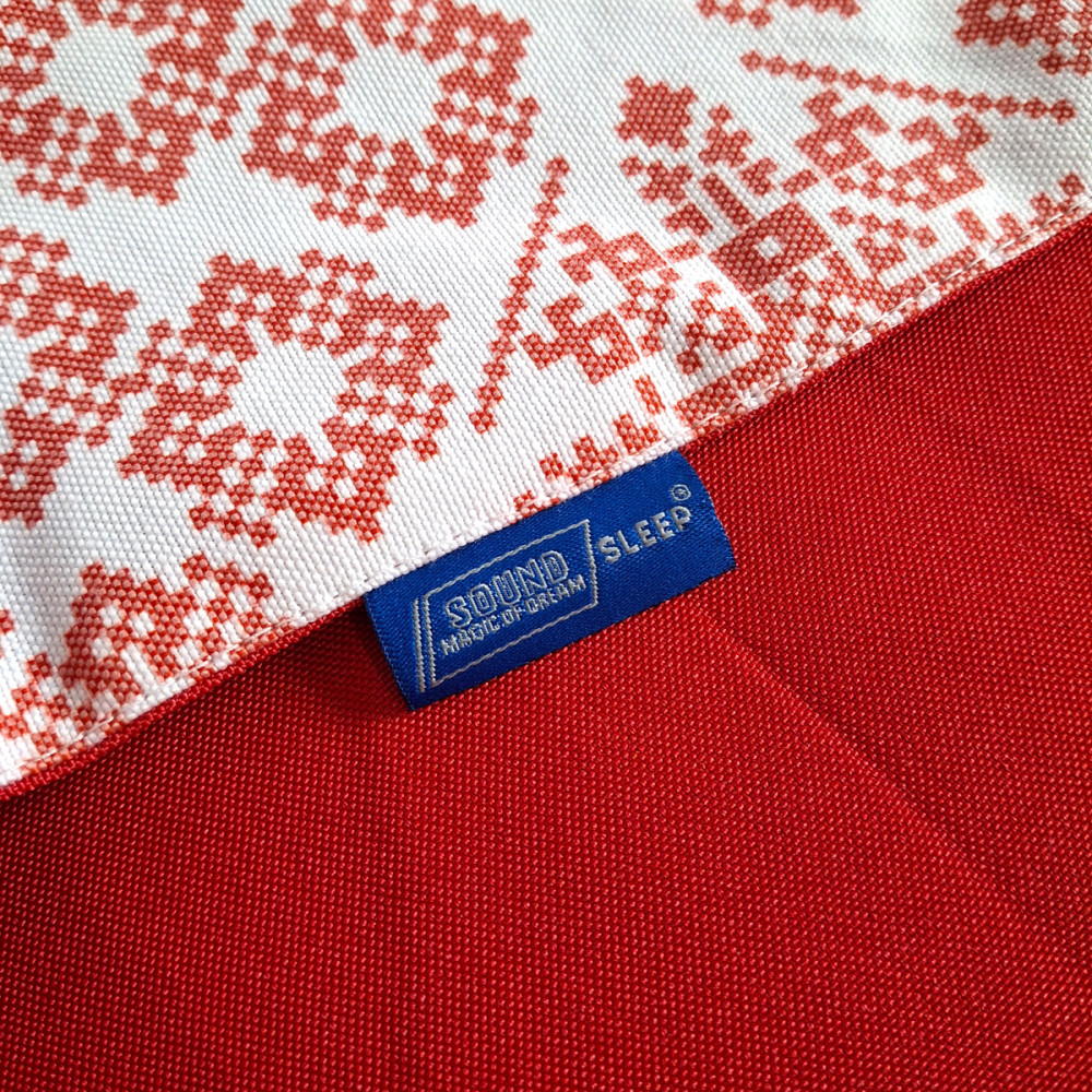 Tablecloth SoundSleep Code of the Unbreakable Nation 110x140 cm white and red (94205169)