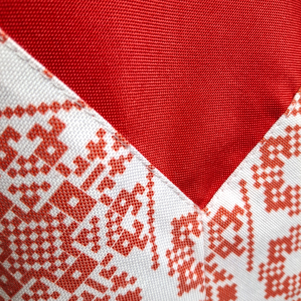 Tablecloth SoundSleep Code of the Unbreakable Nation 110x140 cm white and red (94205169)
