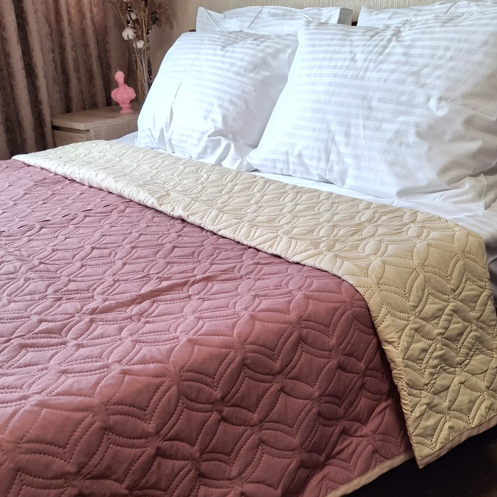 Покривало SoundSleep Soft Dream двостороннє 200х220 см рожево-ванільне (94395945)