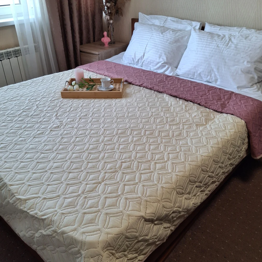 Покривало SoundSleep Soft Dream двостороннє 200х220 см рожево-ванільне (94395945)